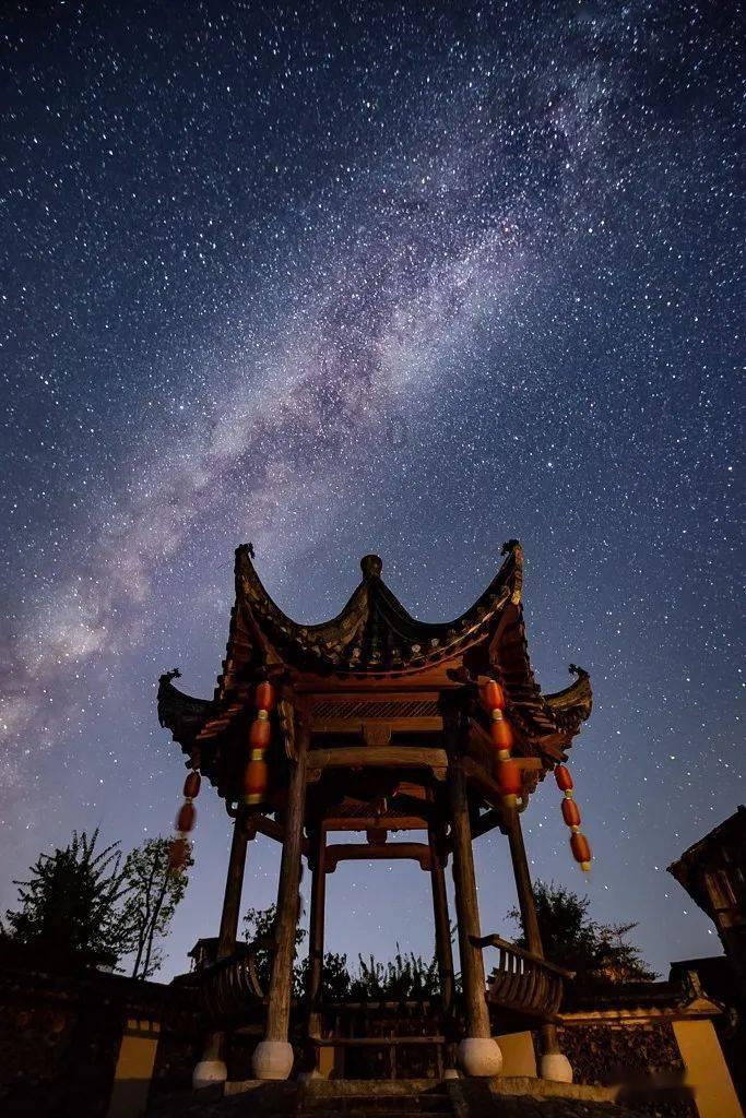 机场回应工作人员霸占母婴室吃饭:做法欠妥,旅客享有优先使用权