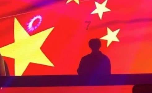 香港影视作品中为警察提供特殊情报的卧底叫什么？游戏画面